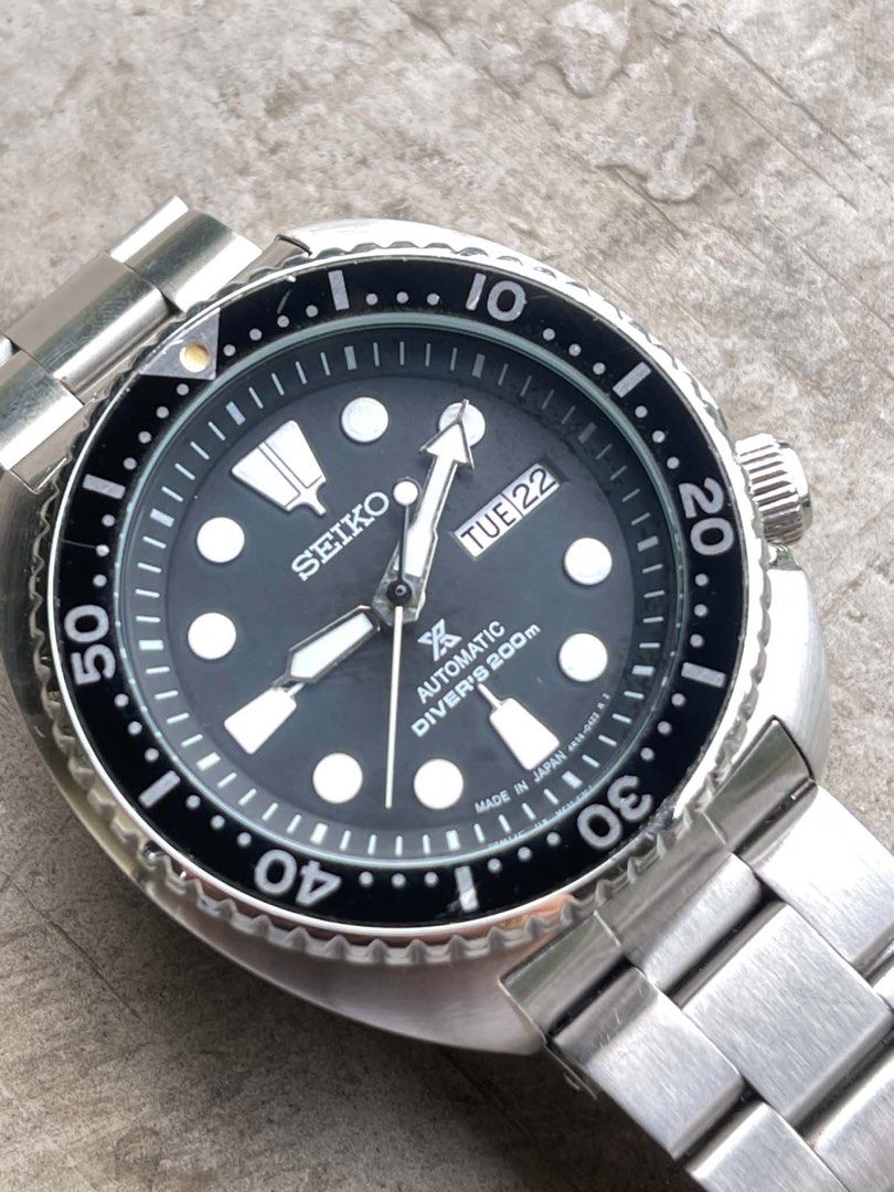 Seiko Turtle Prospex SRPE93 MOD (Category: Wallets & Card Holders) located in Cavite. Submitted by moriah.17 (Listing ID 1465654113, Image 1). Description: 4,300 negotiable Seiko Turtle Prospex SRPE93 MOD With metal and rubber strap NH36A Movement Bidirectional bezel Issue - when turning the bezel, it feels a little loose. But it doesn’t move not unless you turn it. Untested water resistance 4,300 negotiable.
