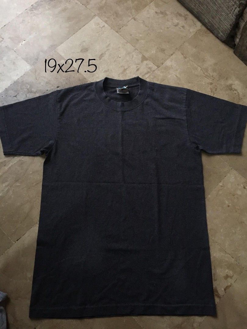 Shaka Supermax Heavy Blank Plain Tshirt Grey (Category: Tshirts & Polo Shirts ) located in Naga. Submitted by bonethugz1822 (Listing ID 1465743800, Image 1). Description: Excellent condition No flaws Medium (19x27.5) 350+sf.