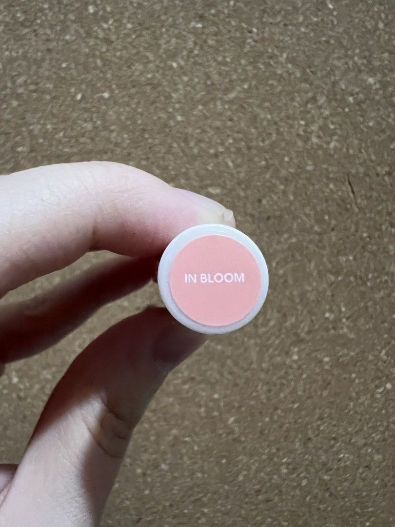 SHEGLAM Lip Plumper In Bloom (Category: Makeup) located in Quezon City. Submitted by miyakieee (Listing ID 1465754103, Image 3). Description: Sheglam Lip Plumper Bloom - used twice - melting lip gloss vibe (similar to mac/tarte) - warm toned free for any purchase, js let me know u want this one freebie per customer.