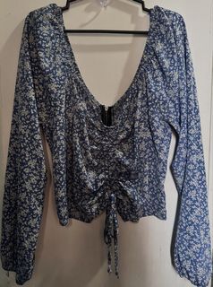 (Category: ) located in . Submitted by chicfinds.moon (Listing ID 1465682846, Image 1). Description: .