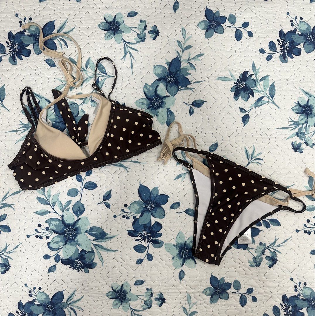 SHEIN Brown Polka Dot Two Piece Bikini Set (Category: Bikinis & Swimsuits) located in Quezon City. Submitted by sunkissed.ph (Listing ID 1465656369, Image 1). Description: hi! this is brandnew but came with a slight issue. see second pic for the issue may white na galing sa tahi ung likod ng underwear bought this for 300+, selling it ng ₱190..