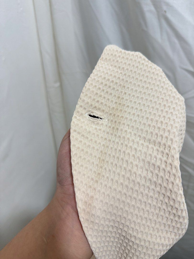SHEIN office crop top (Category: Sleeveless) located in Manila. Submitted by halsea (Listing ID 1465670604, Image 2). Description: large with stain but not noticeable when worn.