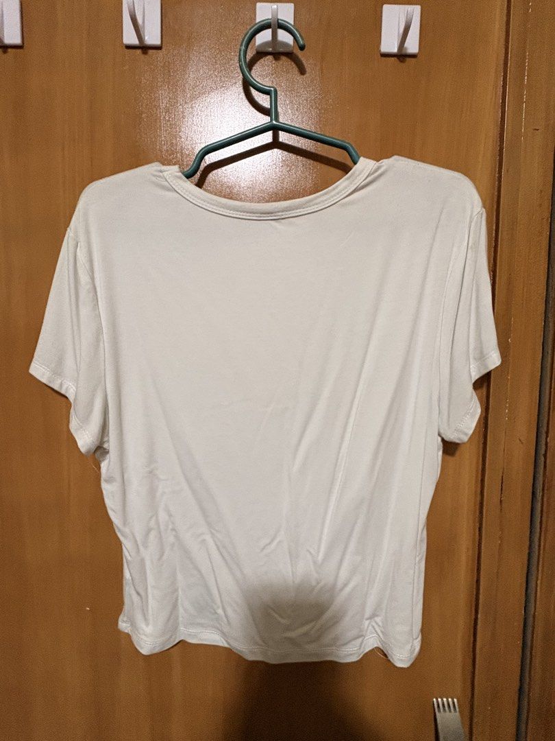 SHEIN White T-Shirt Size L (Category: Shirts) located in Mandaue City. Submitted by klosetfindscebu (Listing ID 1465660928, Image 3). Description: - Brand: SHEIN - Size: L - Color: Solid White - Fit: Relaxed fit with a classic round neckline - Material: Soft and comfortable fabric - Style: Casual everyday wear, easy to pair with jeans or skirts - Condition: Clean and well-maintained wardrobe staple.