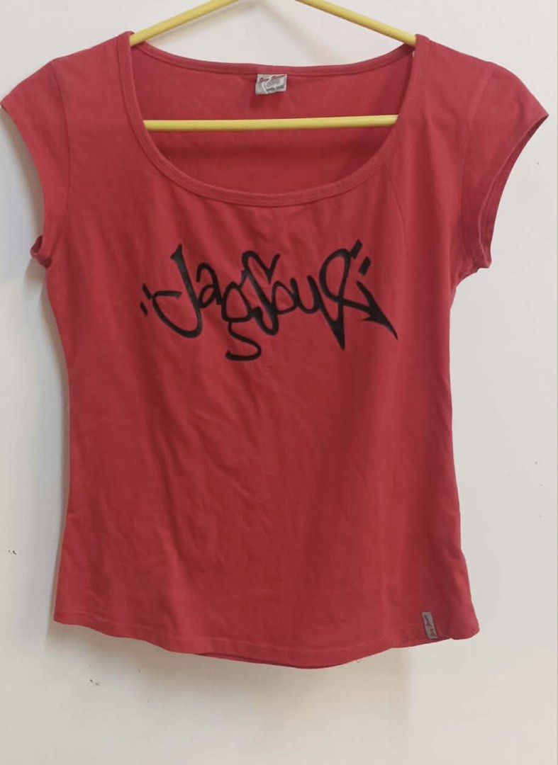 Short-Sleeves Blouse (Category: Blouses) located in Taytay. Submitted by crisha14344 (Listing ID 1465609556, Image 1). Description: Jag Jeans women’s short-sleeves top/blouse, coral/pink color with a printed logo design. Original Di po nagamit Kc Kaya benta nalang.