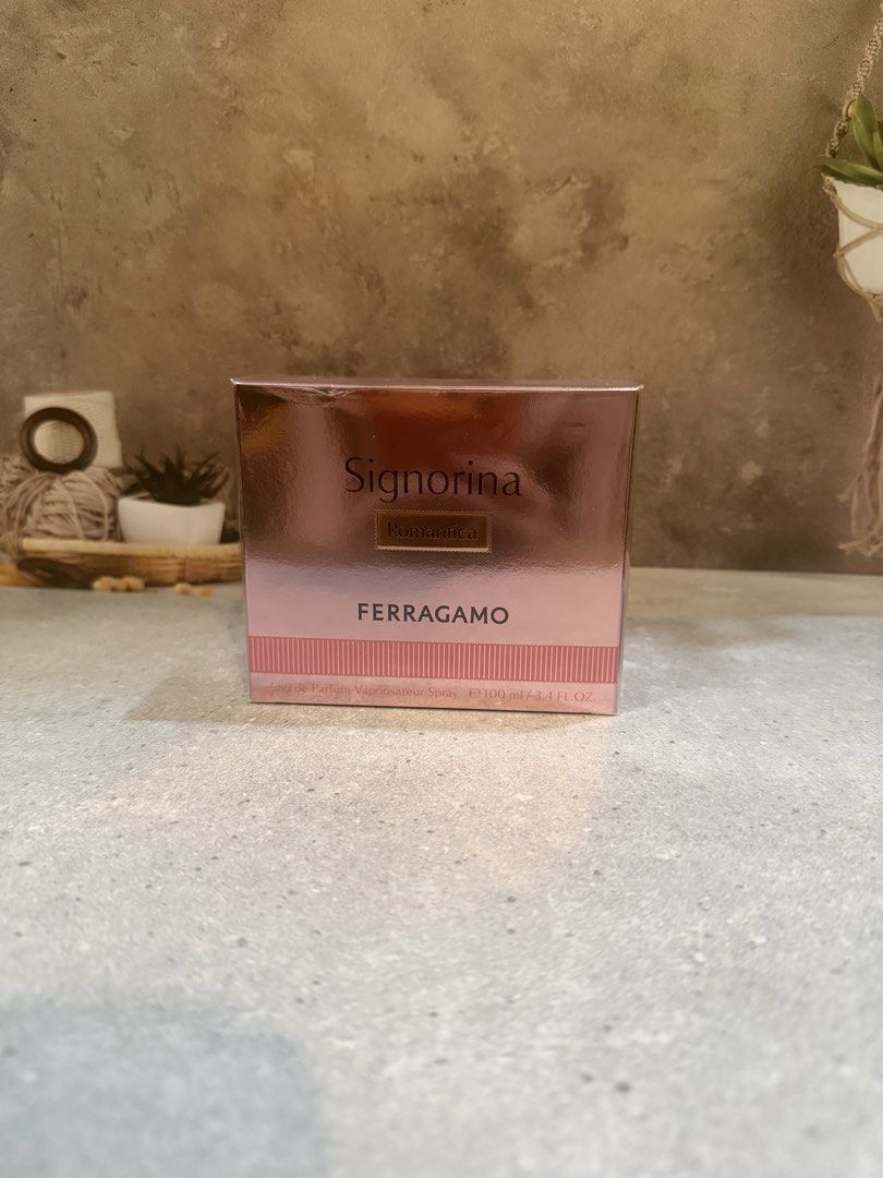 Signorina Romantica (Category: Fragrance & Deodorants) located in Paranaque City. Submitted by oommggg (Listing ID 1465579747, Image 1). Description: 100 % Original Perfume! Not fake NOT Us, Dubai, Singapore Etc. 100% ORIGINAL!!!! Paranaque area.