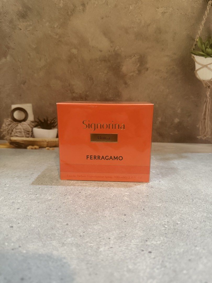 Signorina Unica Perfume (Category: Fragrance & Deodorants) located in Paranaque City. Submitted by oommggg (Listing ID 1465579789, Image 1). Description: 100 % Original Perfume! Not fake NOT Us, Dubai, Singapore Etc. 100% ORIGINAL!!!! Paranaque area.