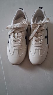 （分類：）位於 。 由 purchasing69600 提交（商品編號 1465658271，圖片 1）。簡介： 。