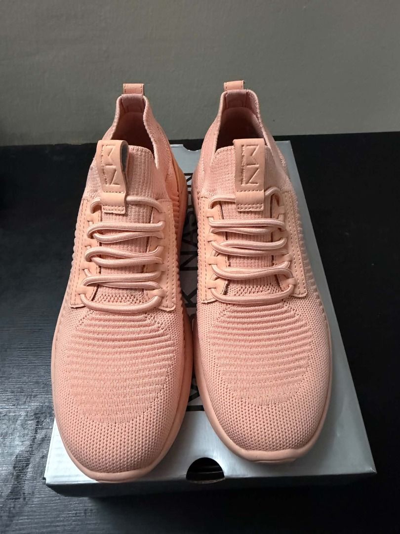 Skechers A Linear 2.0 Jovy Coral (Category: Sneakers) located in Minglanilla. Submitted by dthreestore (Listing ID 1465745224, Image 1). Description: ▪︎Php 1,700 ▪︎Brand New Authentic ▪︎Follow us on Facebook: D3 Store ▪︎Mode of Payment: Cash/Gcash 🚚 Maxim / J&T (Shipping fee will be shouldered by the buyer) 📍Meet-up (Minglanilla, Cebu) .