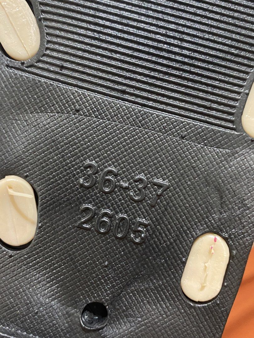 Slippers (Category: Slippers and slides) located in Rizal. Submitted by closetsalebyk (Listing ID 1465722405, Image 3). Description: Bought wrong size. 🏷️ 2 for 150 💯Perfect for maulan weather .