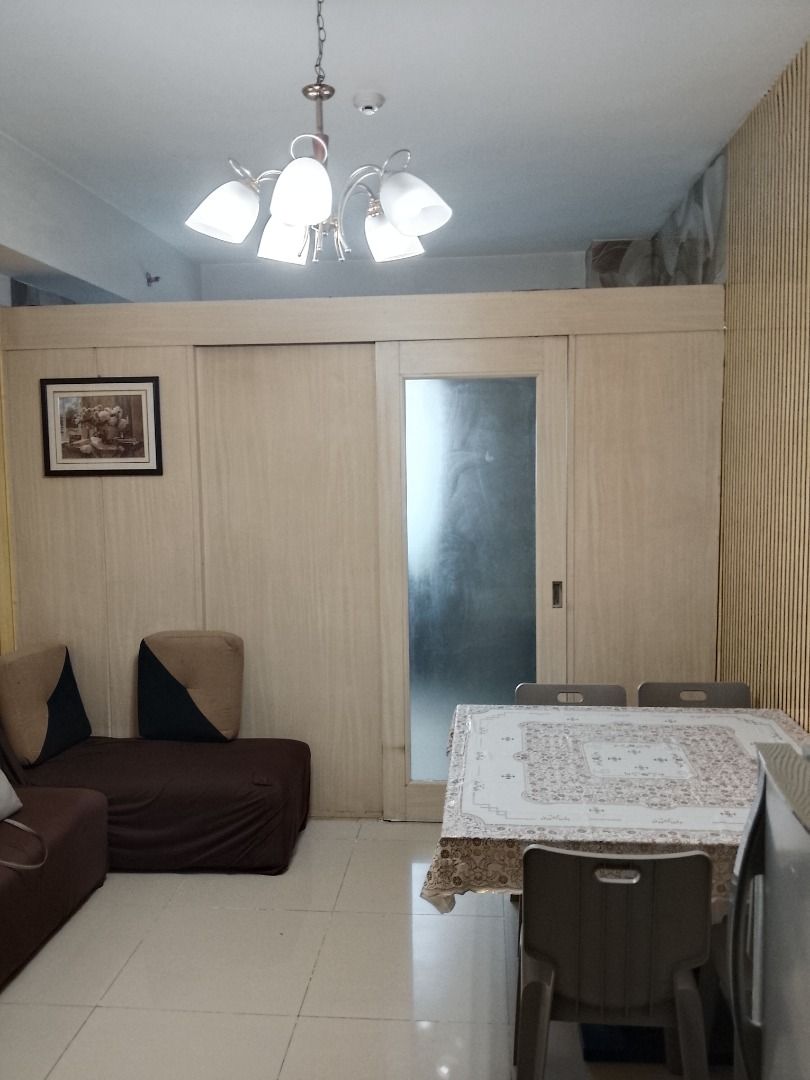 SMDC BLUE RESIDENCES; 1 BR unit (Category: Apartments & Condos) located in Quezon City. Submitted by gemiller_water (Listing ID 1465749423, Image 3). Description: 1 BR Unit @ SMDC BLUE RESIDENCES; fully furnished; 23.47 sq meters; Walking Distance to Ateneo University and Merriam College; 1 ride to UP DILIMAN; 37TH FLOOR; Overlooking Ateneo View.
