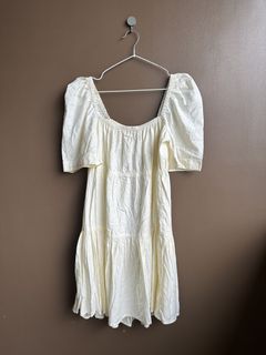 (Category: ) located in . Submitted by afterglowpreloved (Listing ID 1465599036, Image 1). Description: .