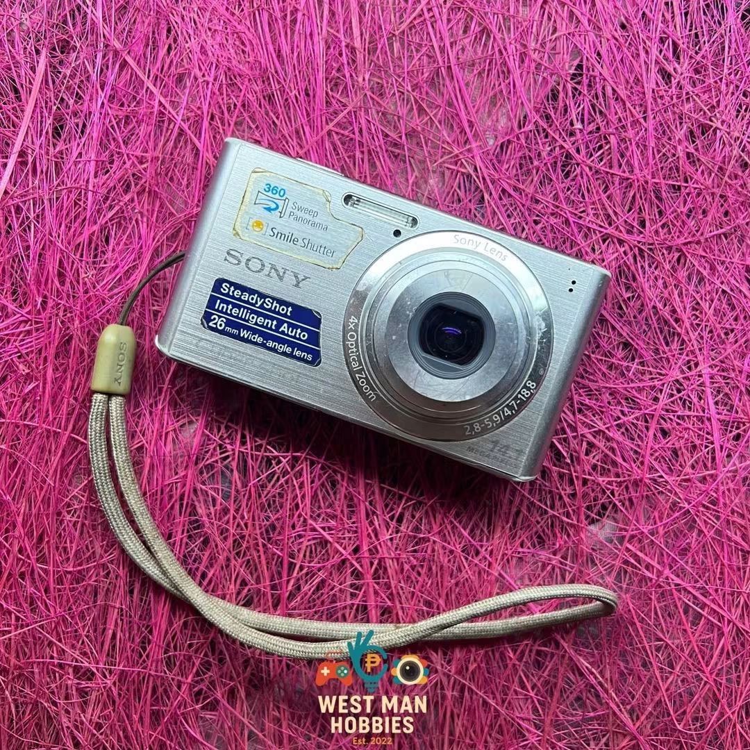 Sony digicam camera (Category: Cameras) located in Manila. Submitted by westmanhobbies-2022 (Listing ID 1465682647, Image 2). Description: Sony dsc-W610 (Preloved) 14mp 4x zoom carl Zeiss lens 9/10 body condition (sellers rate) Zoom working Flash workking All buttons working - broken batt door pero naka dikit na 100% good na good! Inclusion Unit, strap, battery Disclaimer: We do not accept returns, exchanges, or refunds. Unli videocall to check u