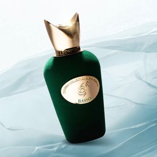 (Category: ) located in . Submitted by neomieperfumeshop (Listing ID 1465705063, Image 1). Description: .
