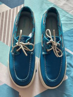 (Category: ) located in . Submitted by shoe.legit.to.feet (Listing ID 1465632870, Image 1). Description: .