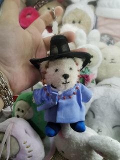 (Category: ) located in . Submitted by daphnesstuffedtoys (Listing ID 1465746771, Image 1). Description: .
