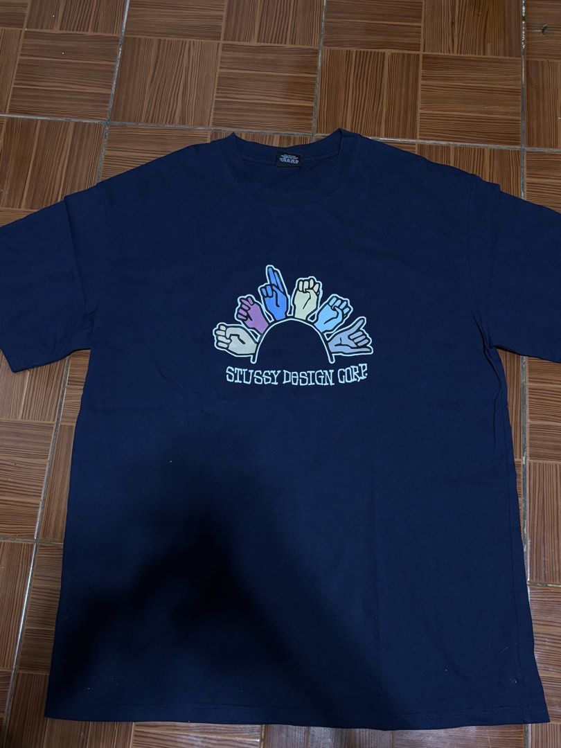 Stussy Hand Sign (Category: Tshirts & Polo Shirts ) located in Manila. Submitted by jawnty (Listing ID 1465694181, Image 2). Description: Stussy Hand Sign Tee Condition: 9.5/10 Size: 23/30 Issue: Worn Once, With Seal and Tags ₱700 Negotiable 📍 Sampaloc, Manila Loc ‼️ Can do shipping via Lalamove or J&T, COD via LBC.