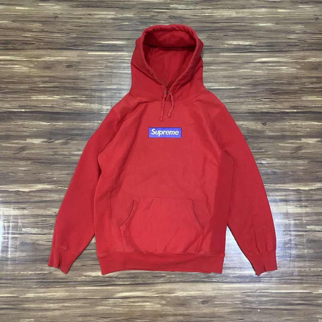 Supreme Box Logo Hoodie (Category: Hoodies) located in Cebu City. Submitted by accurate.curations.ceb (Listing ID 1465707763, Image 1). Description: Supreme Box Logo Hoodie Excellent Condition COLOR RATE: 9.5/10 Issues: None Medium Measurements: Width: 24 inches Length: 29 inches Price + Sf 📍Cebu Shipping via J&T NO COD/COP PAYMENT FIRST VIA GCASH OR BANK Unli vouch and VC for legitimacy dm if interested 📩.
