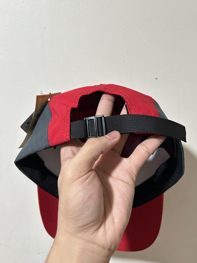 Supreme GoreTex Cap (Category: Caps & Hats) located in Manila. Submitted by blessed.drei (Listing ID 1465710875, Image 2). Description: Brandnew with Hangtag Included Adjustable Strap No Issues ₱500 + Shipping 📍 Deca Homes, Manila.