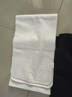 (Kategori: ) berada di . Dikirim oleh dots__ (ID iklan 1465595588, Gambar 1). Deskripsi: .