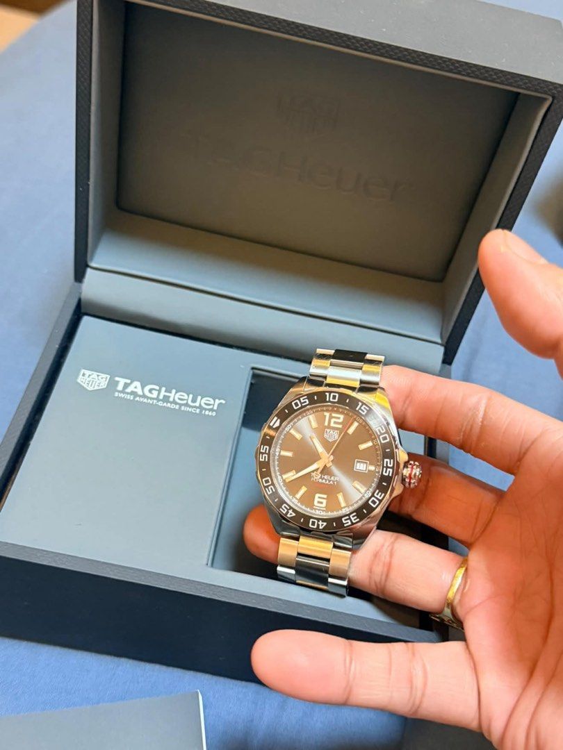 TAG Heuer Formula 1 Calibre 5 (Category: Men's Watches) located in San Pedro. Submitted by topgallen (Listing ID 1465679169, Image 1). Description: ✅TAG Heuer Formula 1 Calibre 5 ✅Ref. WAZ2011.BA0842 ✅Complete Package ✅Mint Condition.