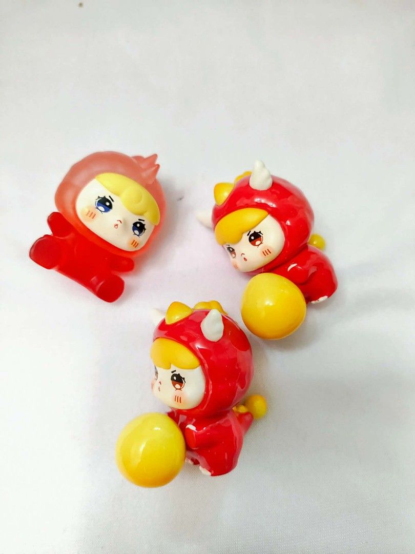 take all 3pcs for 100 pesos (Category: Figurines & Statues) located in Caloocan City. Submitted by jark_moonshop (Listing ID 1465713628, Image 1). Description: take all for 100 pesos.
