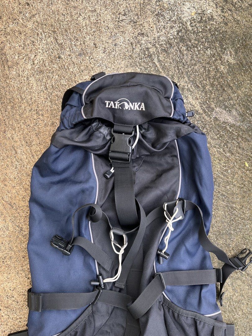 TATONKA MOUNTAINEERING BAG (Category: Backpacks) located in Valencia. Submitted by hunterxthrifter (Listing ID 1465600986, Image 2). Description: GOOD ASNEW SOBRANG GANDA BUILT YUNG LOOB 35LTRS .