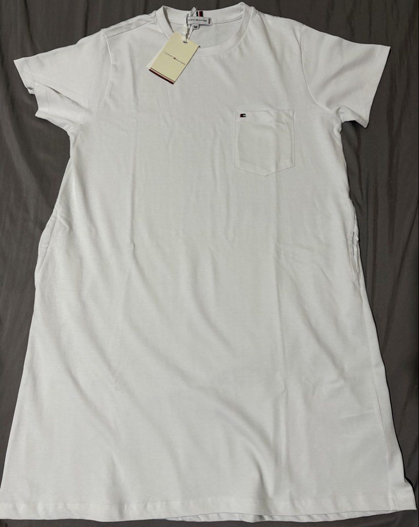 TH DRESS (Category: Dresses) located in Batangas. Submitted by cjchelseamm (Listing ID 1465690681, Image 1). Description: M on tag bust measurement: 38-40 inches can fit 2 side pockets very soft fabric .