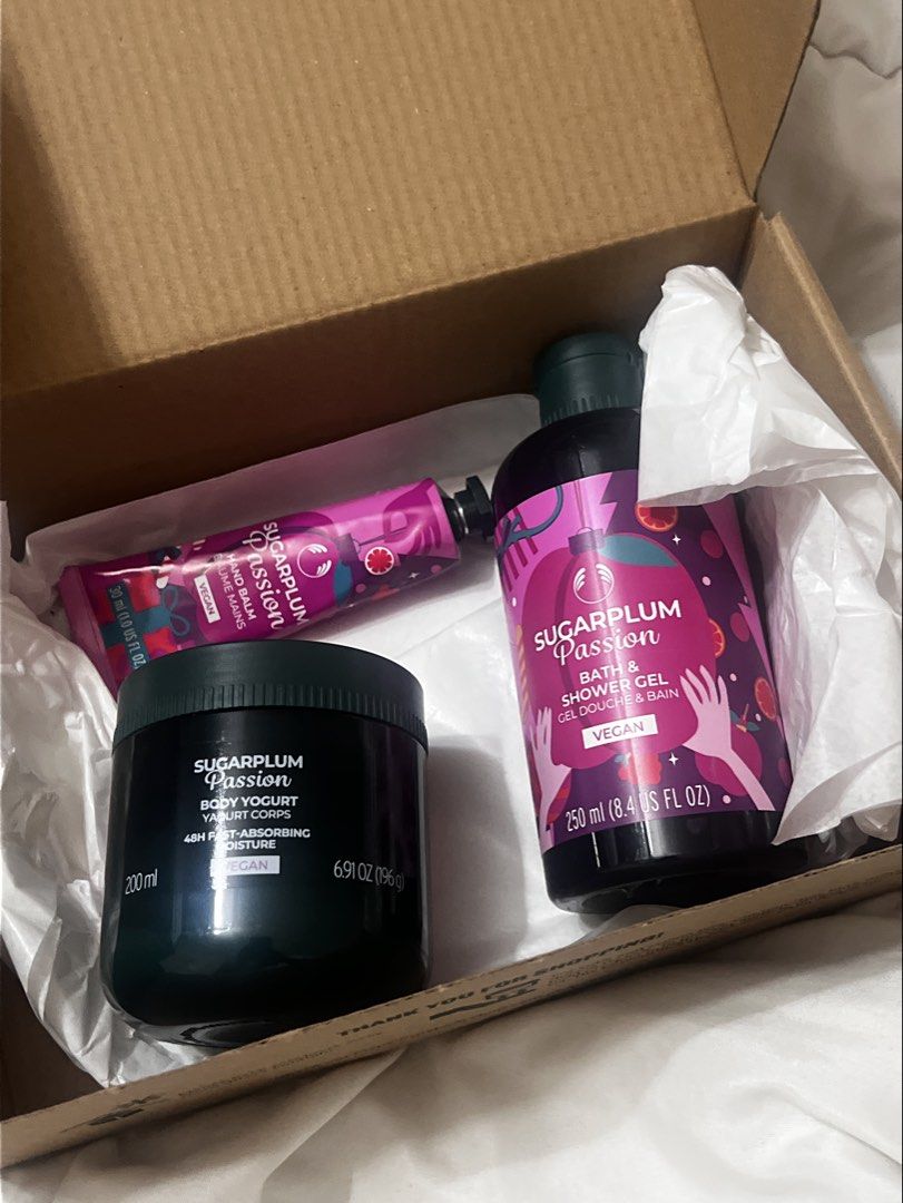 The Body Shop Set (Category: Body Care) located in Paranaque City. Submitted by closetclub308 (Listing ID 1465687758, Image 3). Description: Brandnew Body Shop Set -hand lotion -body cream - body wash.