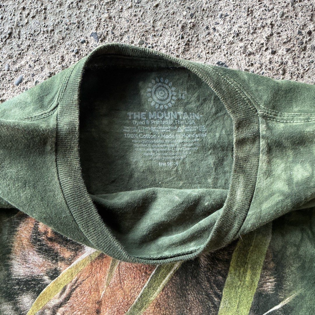 The Mountain Rainforest Tiger (Youth size) (Category: Tshirts & Polo Shirts ) located in Santa Barbara. Submitted by evrysundayvintage (Listing ID 1465693895, Image 3). Description: The Mountain Rainforest Tiger (Youth size) Dimension Width: 17.5” Length: 22.5” Youth Medium on tag (fit xs to s) Excellent condition Needs wash .