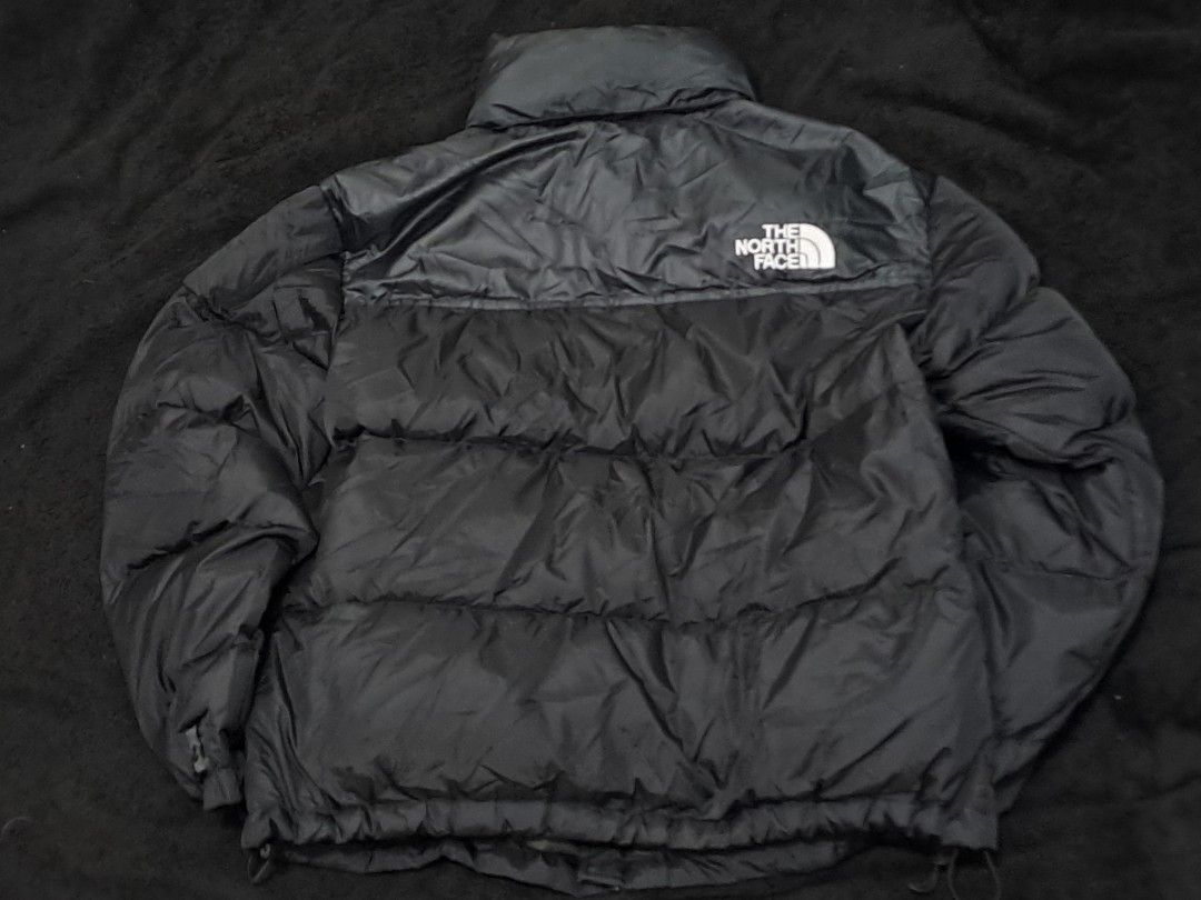 The North Face 700 Nuptse Puffer Jacket Black (Category: Coats, Jackets and Outerwear) located in Puerto Princesa. Submitted by jercksthriftph (Listing ID 1465610192, Image 2). Description: The North Face - Style: Classic 700 Nuptse Down Puffer Jacket Size: Small fit medium 23 x 26 - Color: Solid Black with embroidered white logos (chest and back shoulder) - Size: Men's Small (Made in Vietnam) - Insulation: High fill power quilted down for extrem