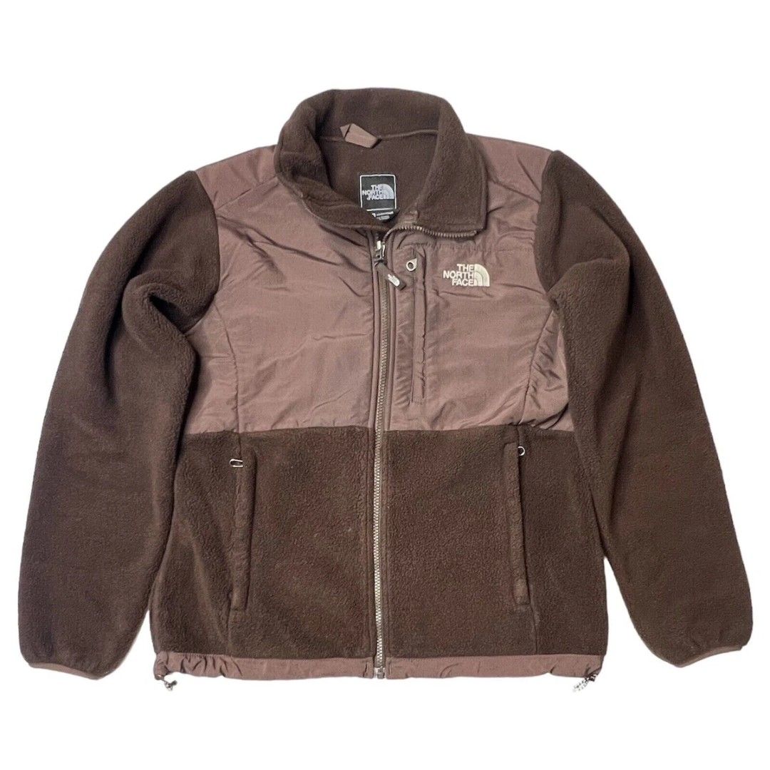 The North Face Denali Jacket (Category: Coats, Jackets and Outerwear) located in Manila. Submitted by better_finds_here (Listing ID 1465696857, Image 1). Description: The North Face Denali Jacket Women/Femmes Pwede pang tawaran/ Unisex.