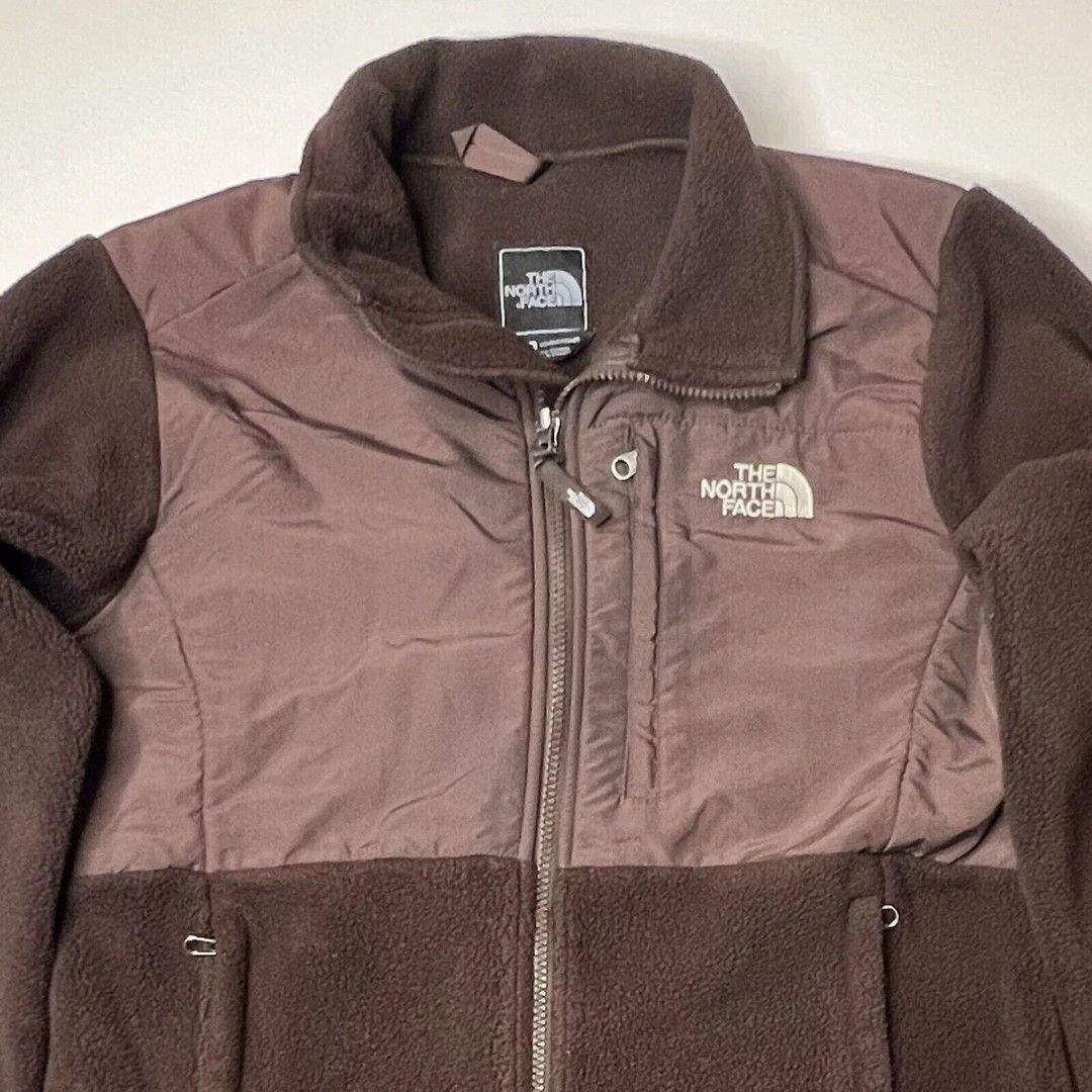 The North Face Denali Jacket (Category: Coats, Jackets and Outerwear) located in Manila. Submitted by better_finds_here (Listing ID 1465696857, Image 3). Description: The North Face Denali Jacket Women/Femmes Pwede pang tawaran/ Unisex.