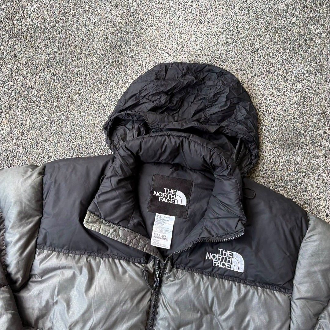 The North Face Puffer Jacket 700 Series Men’s (Category: Coats, Jackets and Outerwear) located in Caloocan City. Submitted by rjlthrifts (Listing ID 1465708012, Image 2). Description: The North Face Puffer Jacket 700 Series Men’s for casual city wear, winter travel, walking, and everyday commuting during cold months. Excellent Condition Color Rate 10/10 L on Tag 28.5 Length 24.5 Width No Issue. Price. 3,780 Loc. South Caloocan Courier. J&T And Fl