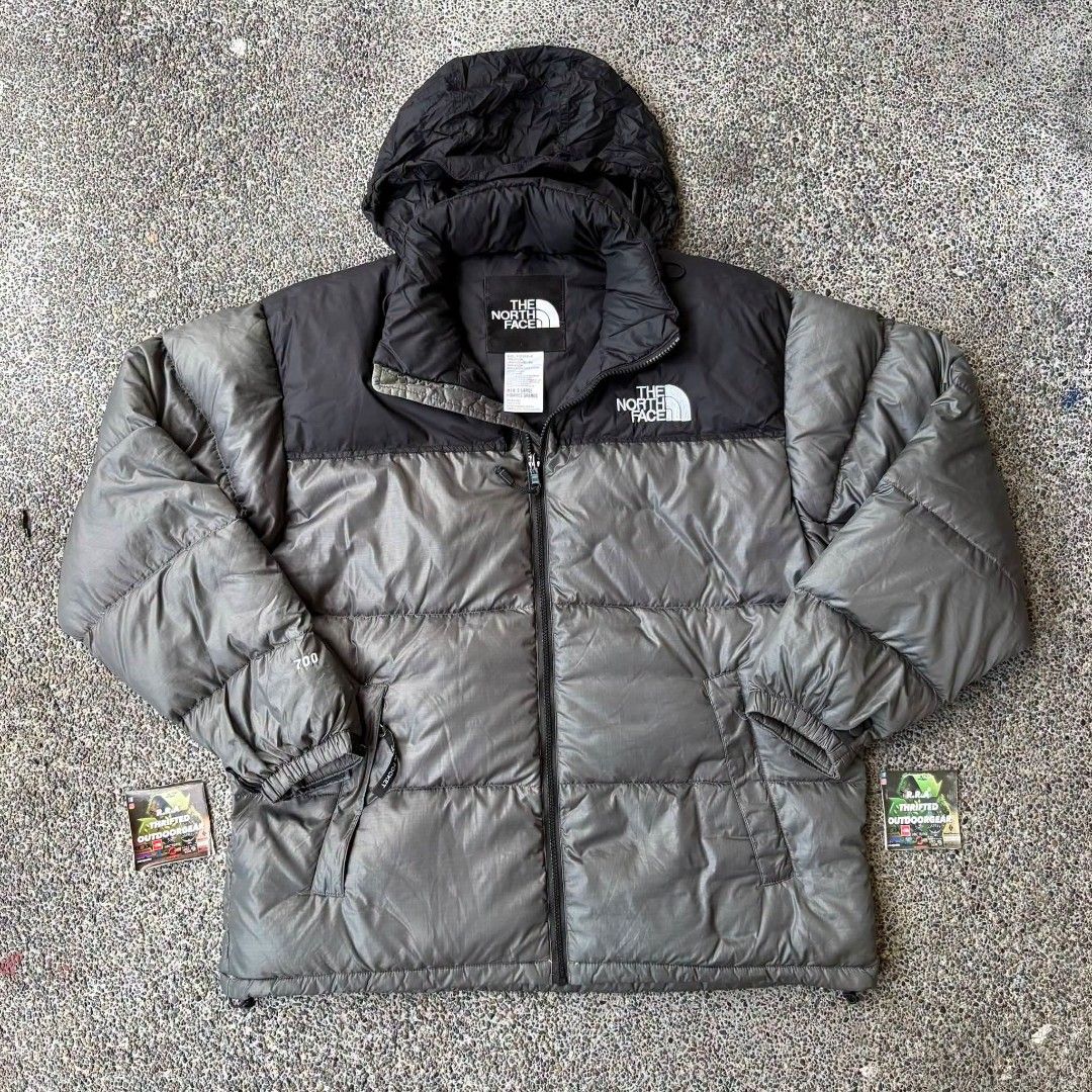 The North Face Puffer Jacket 700 Series Men’s (Category: Coats, Jackets and Outerwear) located in Caloocan City. Submitted by rjlthrifts (Listing ID 1465708012, Image 1). Description: The North Face Puffer Jacket 700 Series Men’s for casual city wear, winter travel, walking, and everyday commuting during cold months. Excellent Condition Color Rate 10/10 L on Tag 28.5 Length 24.5 Width No Issue. Price. 3,780 Loc. South Caloocan Courier. J&T And Fl