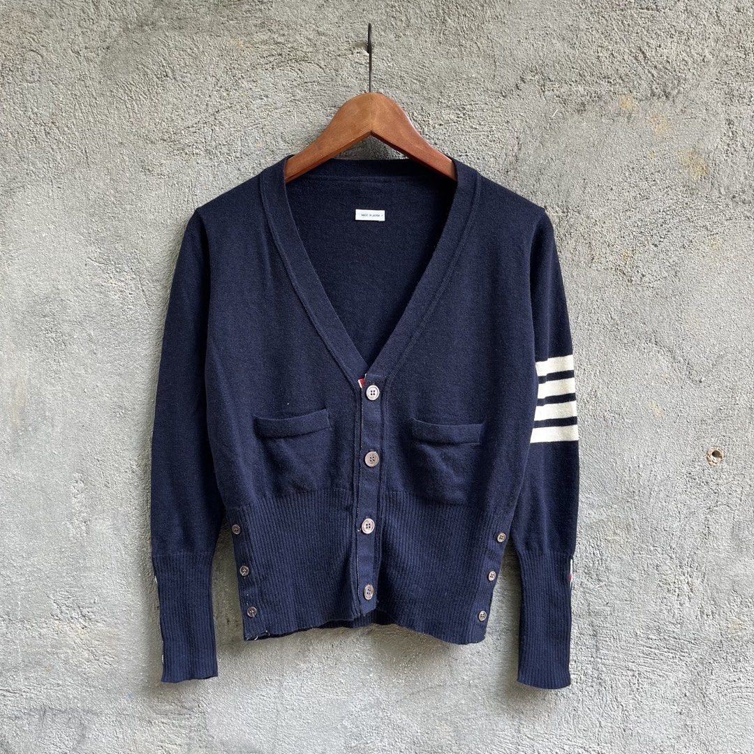 THOM BROWNE CARDIGAN (Category: Longsleeves) located in Manila. Submitted by flippinn (Listing ID 1465609230, Image 1). Description: Size 1 18W 22L Missing Main tag Lalamove or J&t Express + Shipping fee.