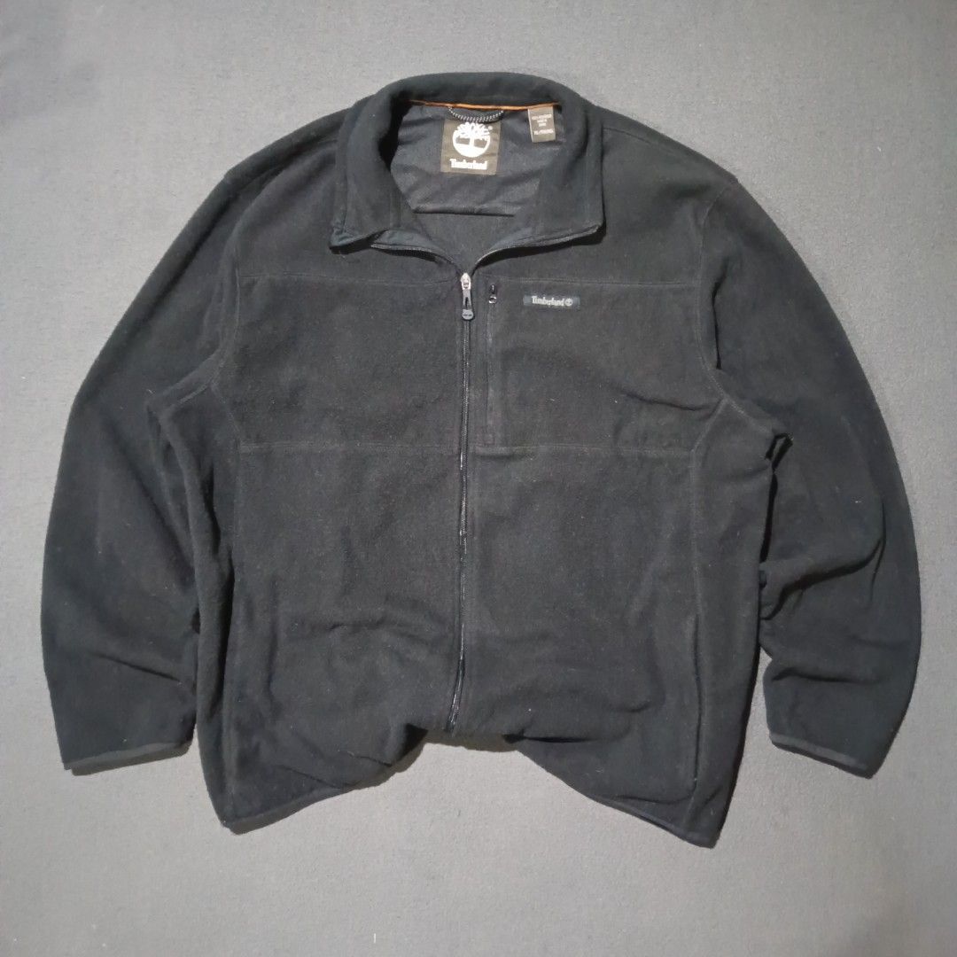 Timberland Black Fleece Jacket Size XL (Category: Coats, Jackets and Outerwear) located in Manila. Submitted by eyldrn (Listing ID 1465604379, Image 1). Description: - Brand: Timberland - Color: Solid Black - Size: XL Size W-25.5 L-29.5 condition goods color rate 9.5/10 .