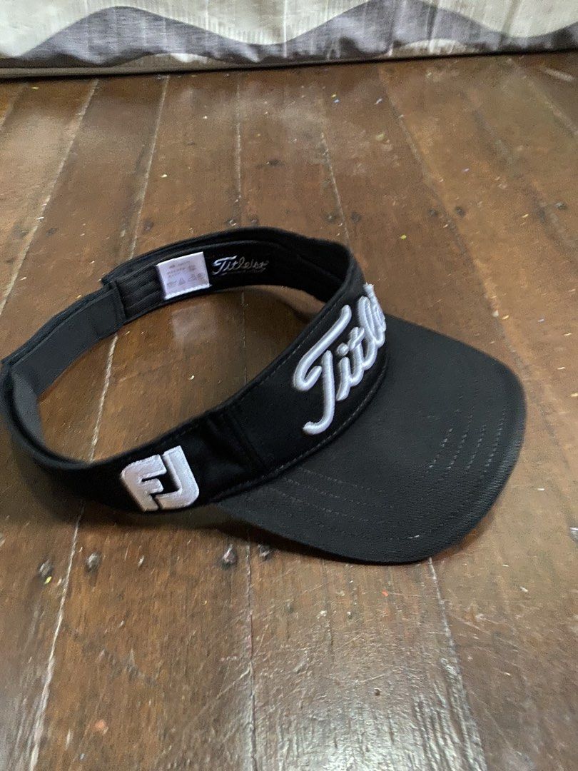 Titleist golf cap (Category: Golf) located in Caloocan City. Submitted by the_good_item05 (Listing ID 1465601154, Image 2). Description: 750 only Like new fresh from the store.