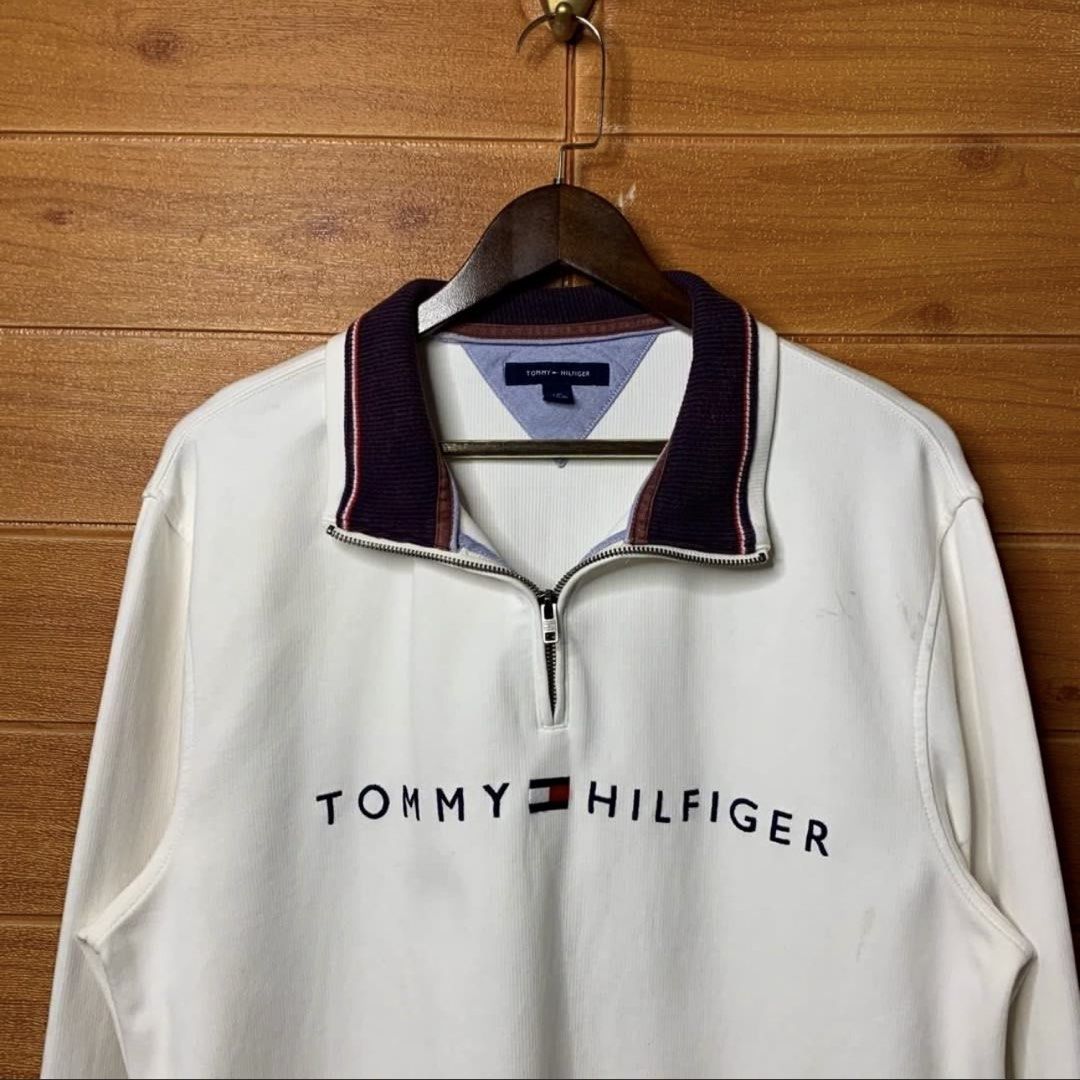 Tommy Hilfiger Embroidered Logo Quarter zip (Category: Formal Shirts) located in Quezon City. Submitted by donklasiko (Listing ID 1465639156, Image 3). Description: Condition: 9.5+/10 Pristine condition Issue: non Refer to the dimension 🤗 PM FOR MORE DETAILS NO RETURN, NO EXCHANGE & NO REFUND! ✅I ALSO ACCEPT TRADE/SWAP TO ANYTHING JUST DROP YOUR OFFER Please manage your expectations, this is a secondhand item. What you see is what you get 😊 💵M
