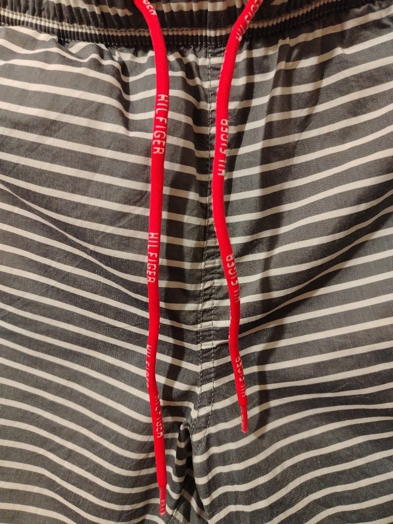 Tommy Hilfiger Shorts (Category: Shorts) located in Candijay. Submitted by 6312_streetwear (Listing ID 1465627991, Image 3). Description: waistline 30 to 36 Length 17 HEM 11.