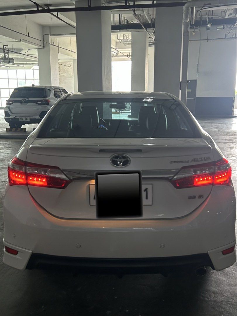Toyota Corolla Altis 2.0V Auto (Category: Used Cars) located in Makati City. Submitted by nik_03baira (Listing ID 1465636018, Image 2). Description: My personal car & well maintained Corolla altis 2.0v top of the line No issue all working you can bring expert mechanics to check. Issue is small dent passenger front door and lower bumber what you see in the picture mas maganda pa sya in person. Come free to check please for sure buyer only. Its neg