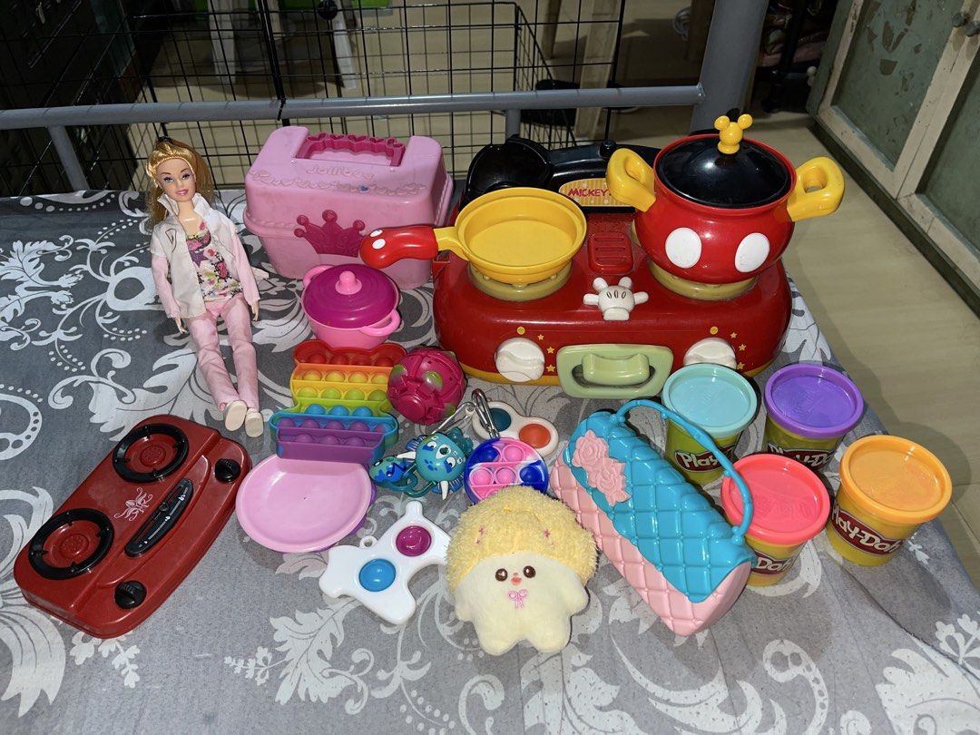 TOYS FOR KIDS (Category: Kids Toys) located in Mandaluyong City. Submitted by jameelahll86103 (Listing ID 1465620462, Image 1). Description: FOR SALE!! TOYS MOD- LALAMOVE/MEETUP MANDALUYONG LOC ONLY MOP- GCASH/CASH UPON MEETUP.