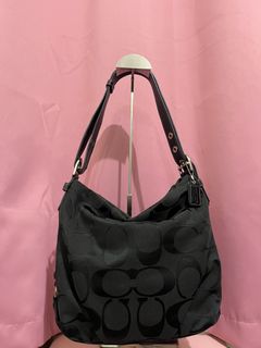 (Category: ) located in . Submitted by phoebellebypau (Listing ID 1465582306, Image 1). Description: .