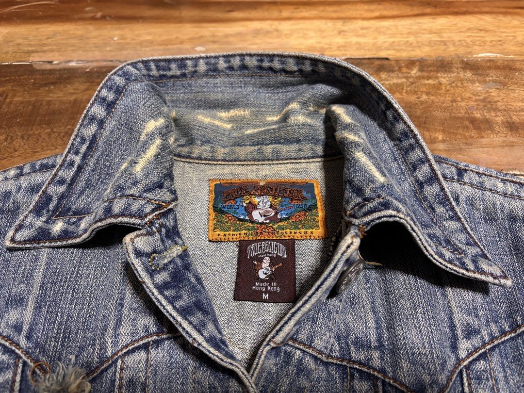True Religion y2k denim jacket (Category: Coats, Jackets and Outerwear) located in Cagayan de Oro. Submitted by kirkwax_4 (Listing ID 1465635532, Image 3). Description: True Religion y2k denim jacket Small frame (17x20.5) In verygood condition No issue 1350.