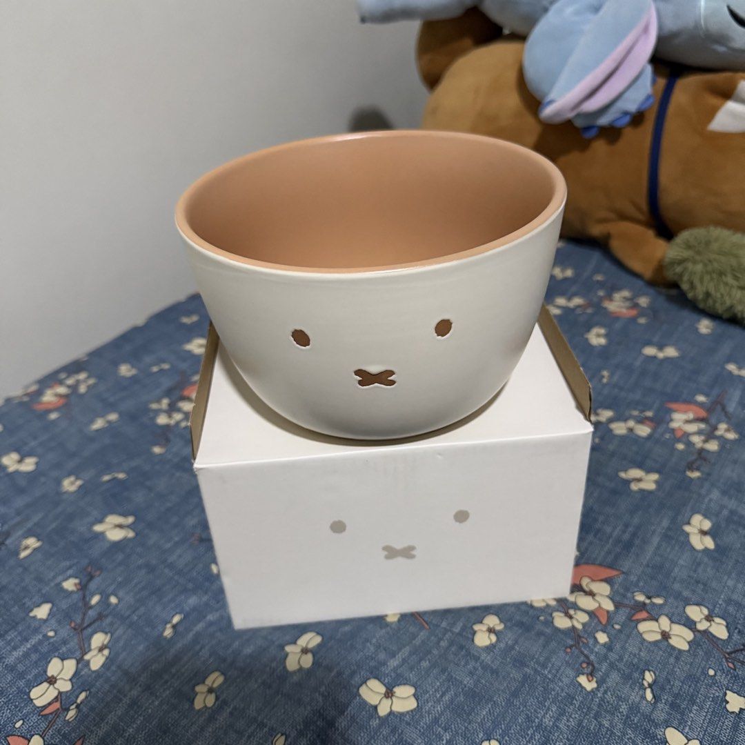 typo x miffy ceramic bowl (cream) (Category: Dinnerware & Cutlery) located in Lipa City. Submitted by aye.nah (Listing ID 1465591985, Image 1). Description: ᝰ typo miffy ceramic bowl [ authentic! bought fr typo uptown mall bgc ] — ₱1,900 + sf & pf • price is still nego IF SURE BUYER • good condition ! x sensi • brand new with box & typo paperbag can send more pics thru pm :) never used it. rfs: decluttering PM ME IF INTERESTED.