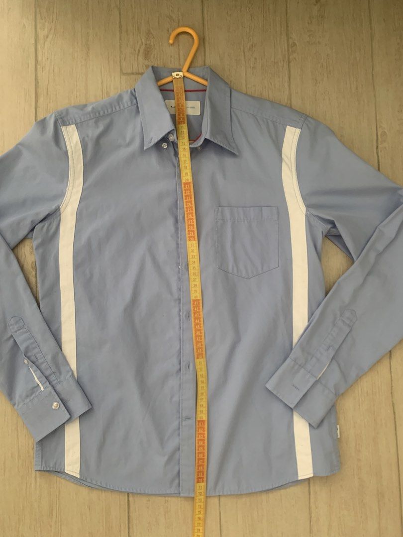 U2 lab shirt （分類：西裝）位於 Hong Kong。 由 voxxn4561 提交（商品編號 1465602341，圖片 3）。簡介： 。