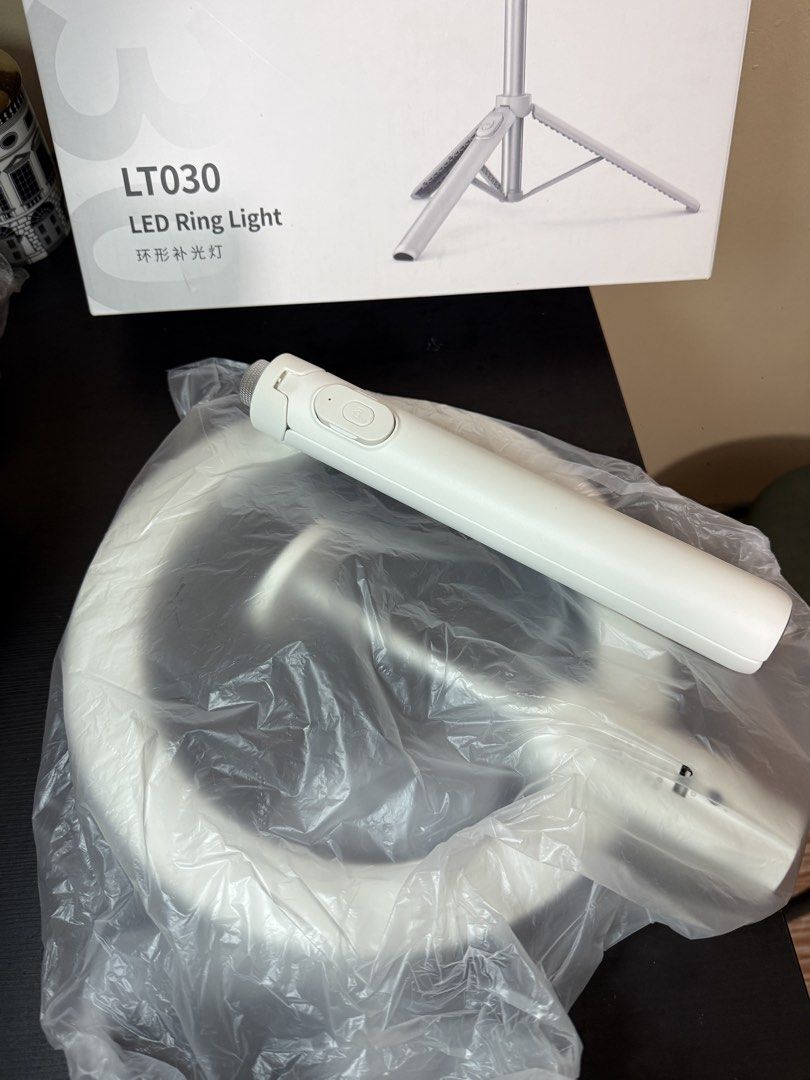 Ulanzi LT030 LED Ring Light with Tripod Stand (Category: Lighting & Studio Equipment) located in Quezon City. Submitted by lau_v (Listing ID 1465692449, Image 2). Description: - Product: Ulanzi LT030 LED Ring Light Kit - Condition: brand-new, packed in original box with parts still wrapped in plastic - Tripod Stand: Extends up to 175cm for versatile setup - Convenient Features: Easy touch controls for lighting adjustments and wireless remote cont