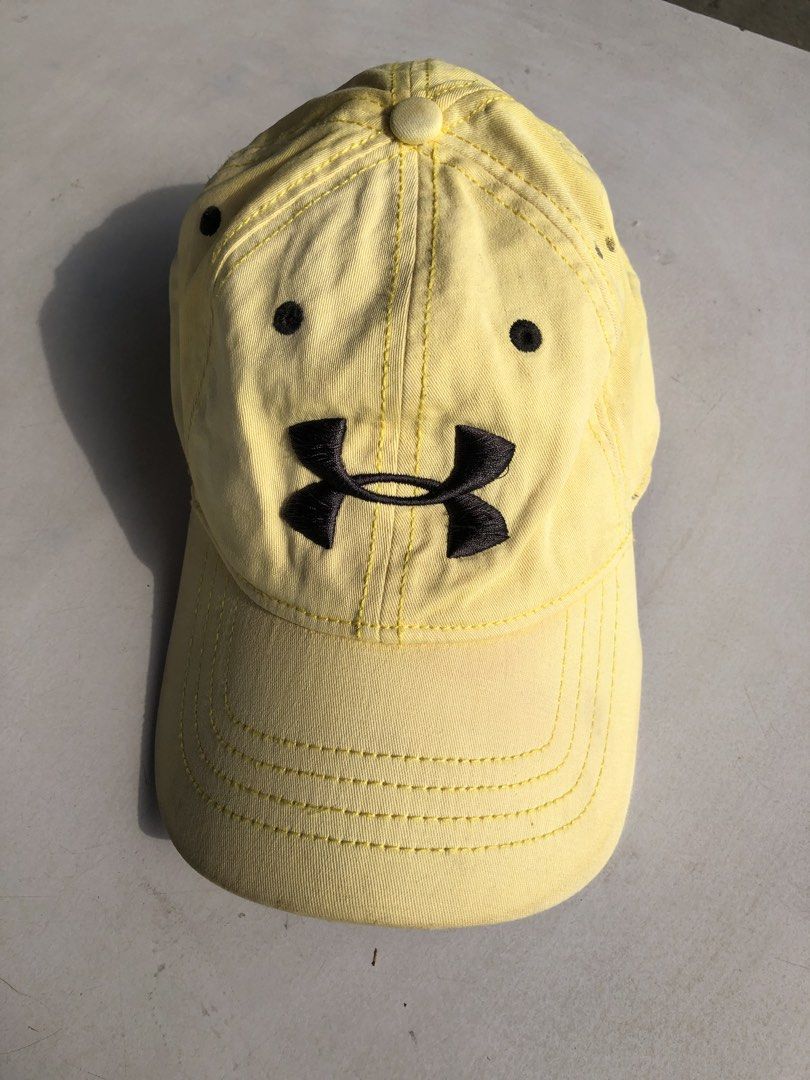 Under armour yellow cap L size (Category: Caps & Hats) located in Quezon City. Submitted by avathriftfinds (Listing ID 1465641536, Image 1). Description: .