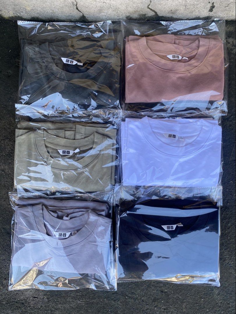 Uniqlo Airism Oversize Tees - MEDIUM (Category: Tshirts & Polo Shirts ) located in Davao. Submitted by vanthriftfinds5 (Listing ID 1465587317, Image 1). Description: Wts‼️ Uniqlo Airism Oversize Tees SIZE MEDIUM ON TAG ALL Excellent Condition ALL, Need Wash only DM TO PURCHASE.📩 🏙️ Location: Davao City 8000.