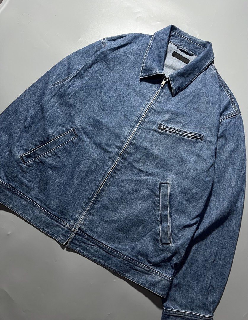 Uniqlo Denim Workwear Jacket (Category: Coats, Jackets and Outerwear) located in Quezon City. Submitted by metro_junkie.ph (Listing ID 1465715325, Image 3). Description: Uniqlo Denim Workwear Jacket Size XL (24 x 27.5) Excellent Condition Crispy No any Flaw/Issue(s) All Detail Posted 1,380 + SF.