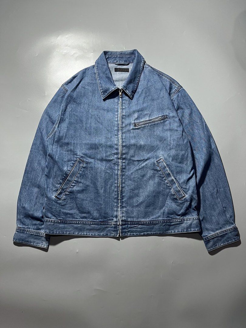 Uniqlo Denim Workwear Jacket (Category: Coats, Jackets and Outerwear) located in Quezon City. Submitted by metro_junkie.ph (Listing ID 1465715325, Image 1). Description: Uniqlo Denim Workwear Jacket Size XL (24 x 27.5) Excellent Condition Crispy No any Flaw/Issue(s) All Detail Posted 1,380 + SF.